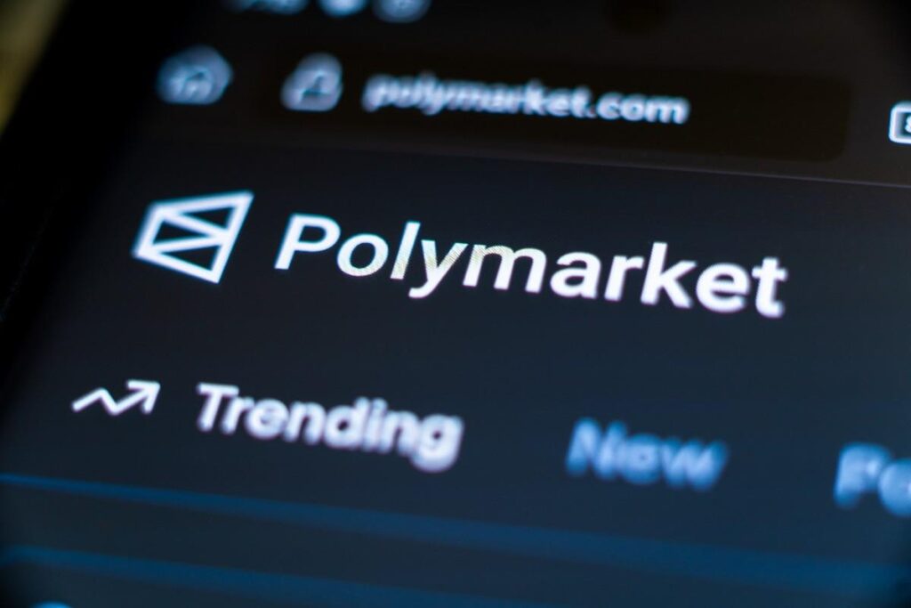 交易机器人一个月内在 Polymarket 平台上将 63 美元变成了 13.1 万美元。(1)